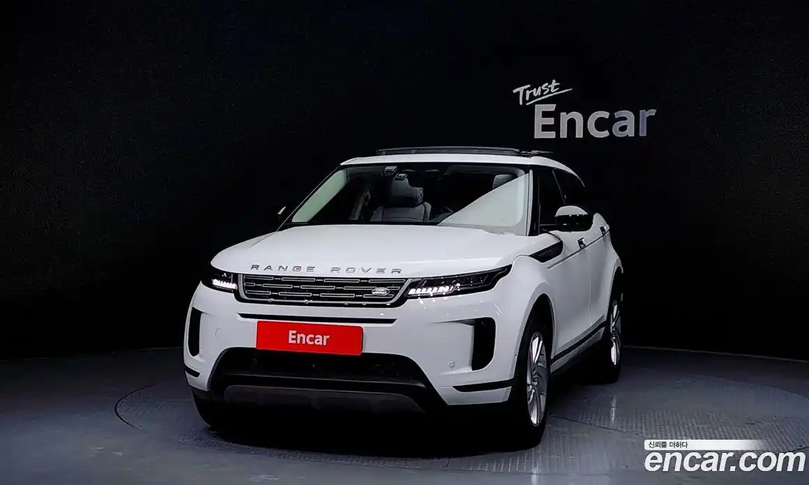 Land Rover Range-Rover Evoque 2024 2.0 гидро в Москве № 165957, фото 3