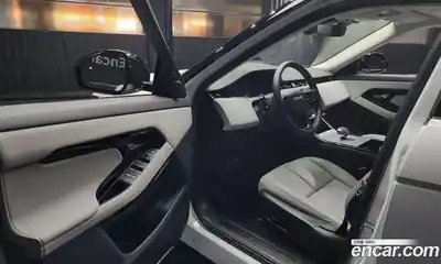 Land Rover Range-Rover Evoque 2024 2.0 гидро в Москве № 165957, миниатюра 10
