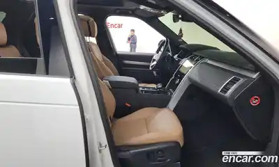 Land Rover Discovery 2024 3.0 гидро в Москве № 165986, миниатюра 10