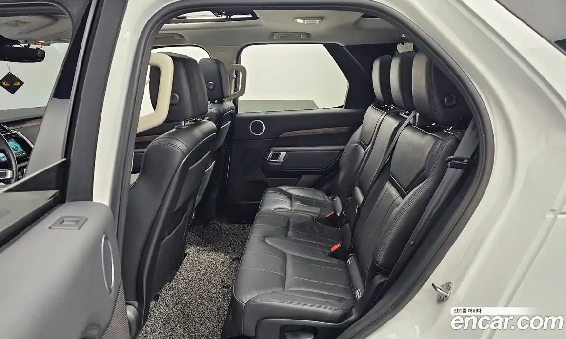 Land Rover Discovery 2018 3.0 гидро в Москве № 166145, фото 12