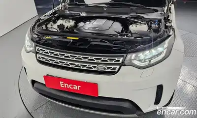 Land Rover Discovery 2018 3.0 гидро в Москве № 166145, миниатюра 6