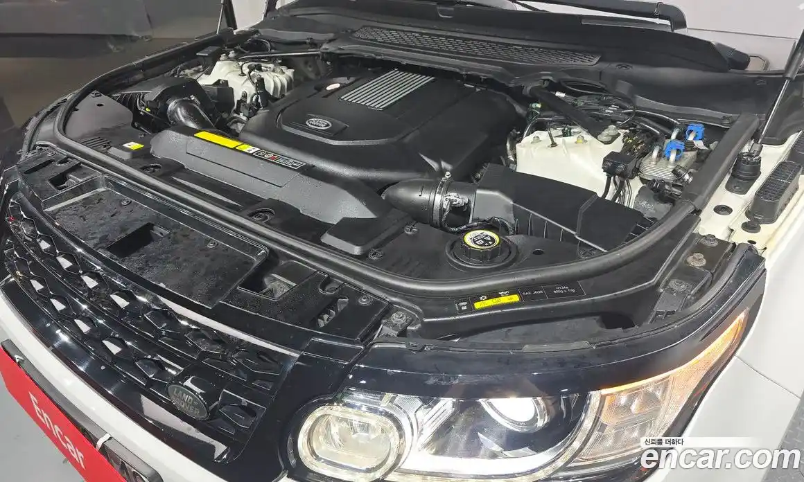 Land Rover Range-Rover Sport 2016 3.0 гидро в Москве № 166288, фото 6