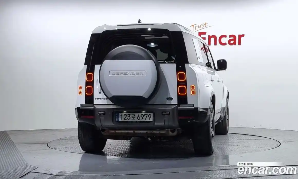 Land Rover Defender 2021 2.0 гидро в Москве № 166334, фото 4