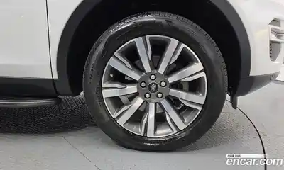 Land Rover Discovery Sport 2017 2.0 гидро в Москве № 166594, миниатюра 5