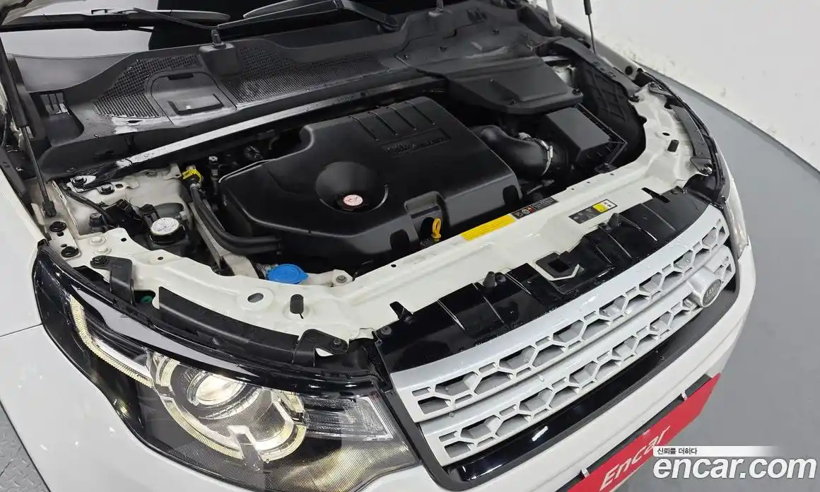 Land Rover Discovery Sport 2017 2.0 гидро в Москве № 166594, фото 6