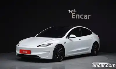 Tesla Model 3, 2024