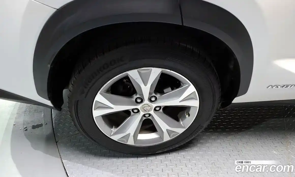 Lexus NX 2015 2.5 гидро в Москве № 168174, фото 5