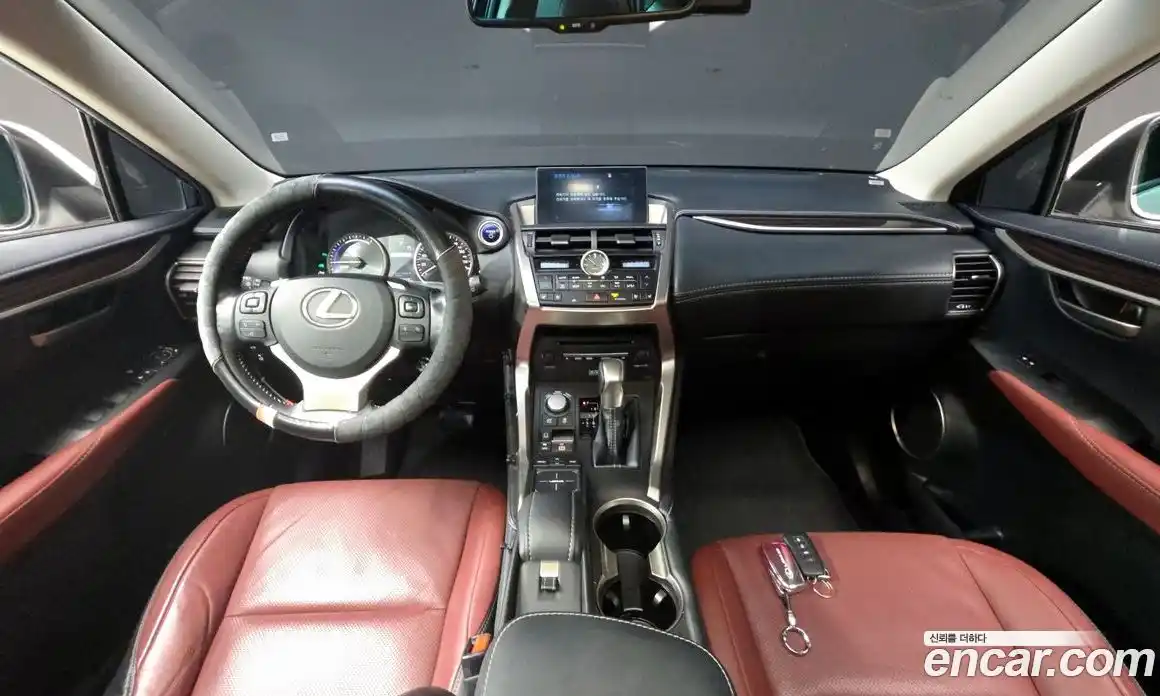 Lexus NX 2015 2.5 гидро в Москве № 168174, фото 7