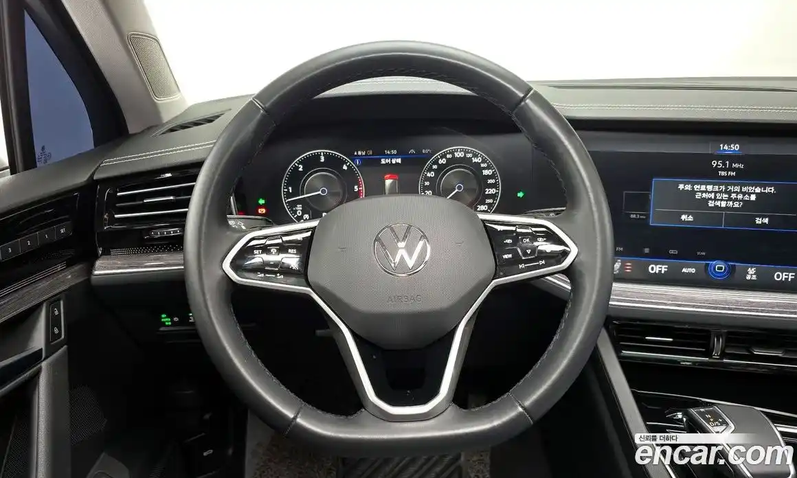 Volkswagen Touareg 2023 3.0 гидро в Москве № 168601, фото 13