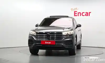 Volkswagen Touareg 2023 3.0 гидро в Москве № 168601, миниатюра 3