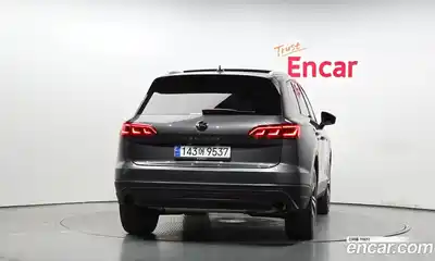 Volkswagen Touareg 2023 3.0 гидро в Москве № 168601, миниатюра 4
