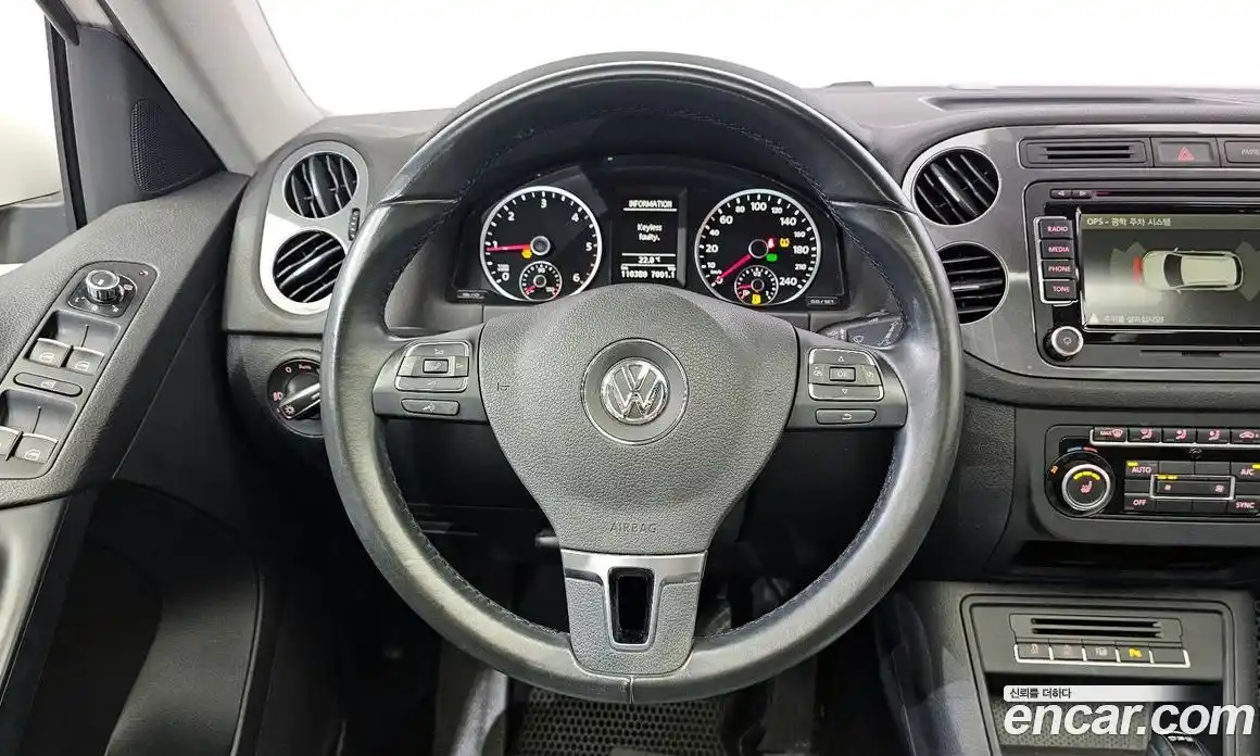Volkswagen Tiguan 2013 2.0 гидро в Москве № 168944, фото 13