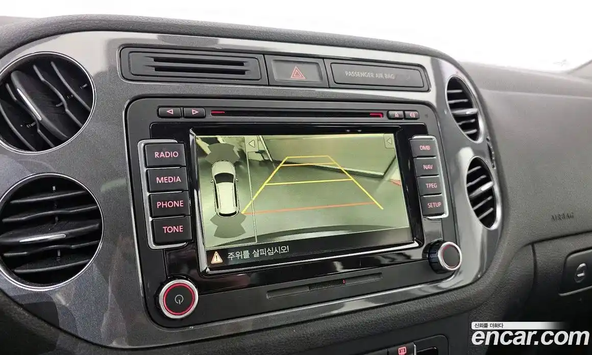 Volkswagen Tiguan 2013 2.0 гидро в Москве № 168944, фото 16