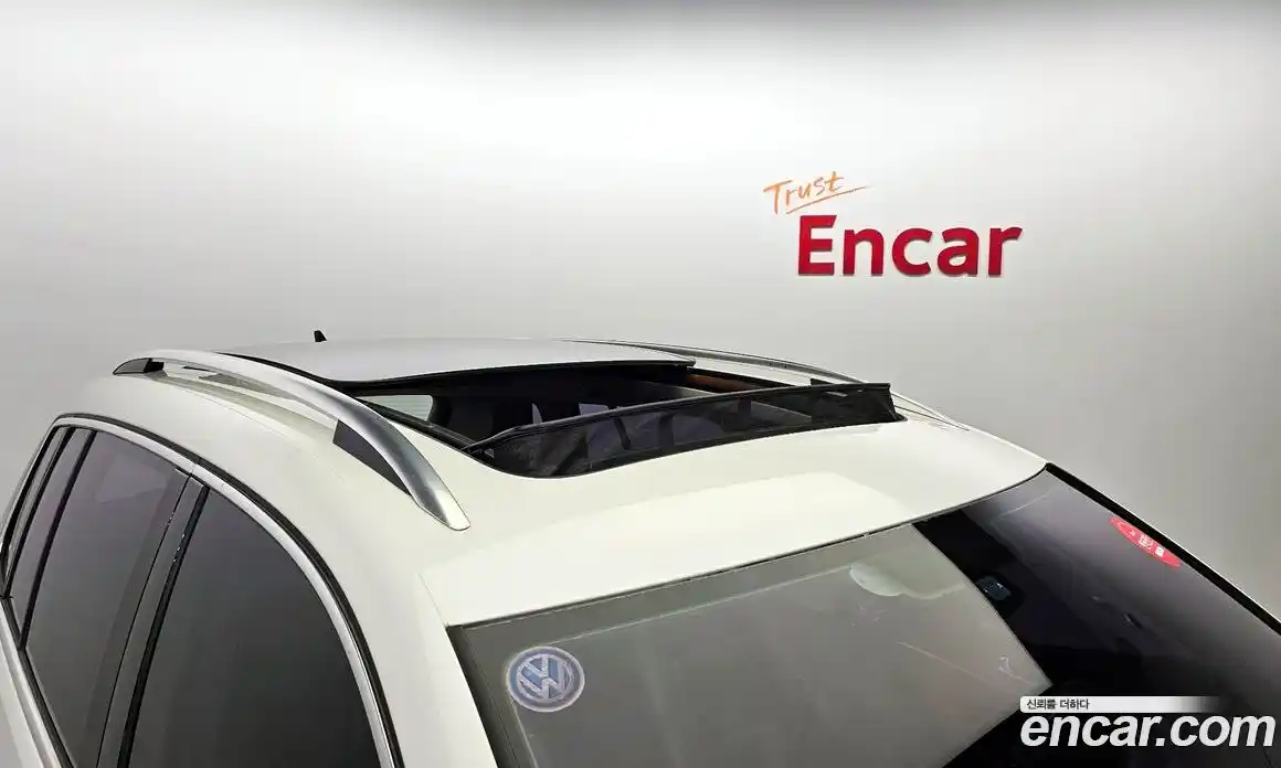 Volkswagen Tiguan 2013 2.0 гидро в Москве № 168944, фото 20