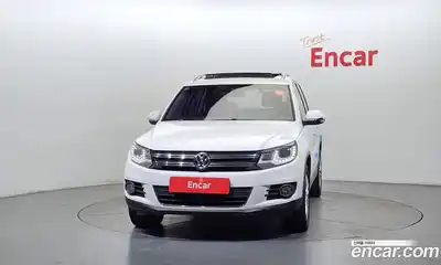 Volkswagen Tiguan 2013 2.0 гидро в Москве № 168944, миниатюра 3