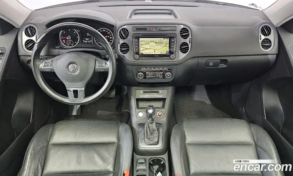 Volkswagen Tiguan 2013 2.0 гидро в Москве № 168944, фото 7