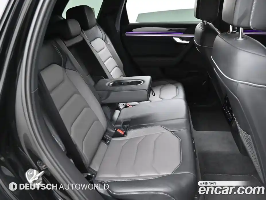 Volkswagen Touareg 2023 3.0 гидро в Москве № 169143, фото 12
