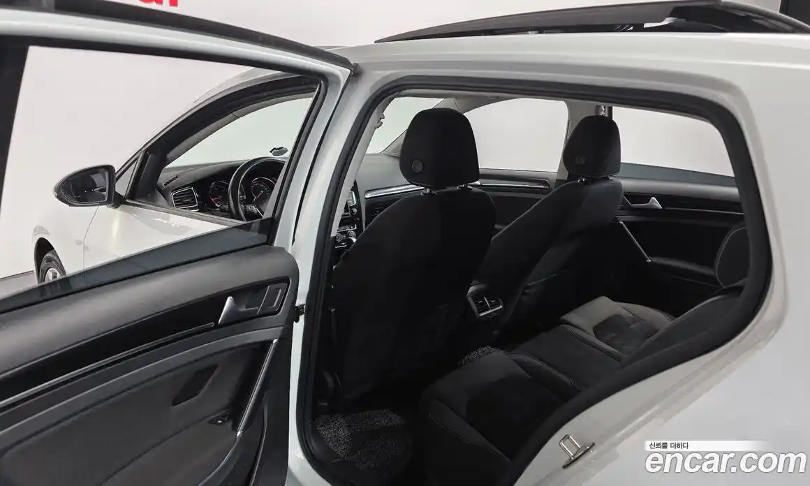 Volkswagen Golf 2014 2.0 гидро в Москве № 172903, фото 18