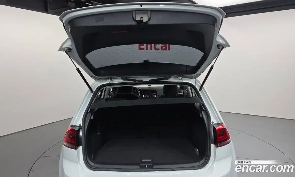 Volkswagen Golf 2014 2.0 гидро в Москве № 172903, фото 20