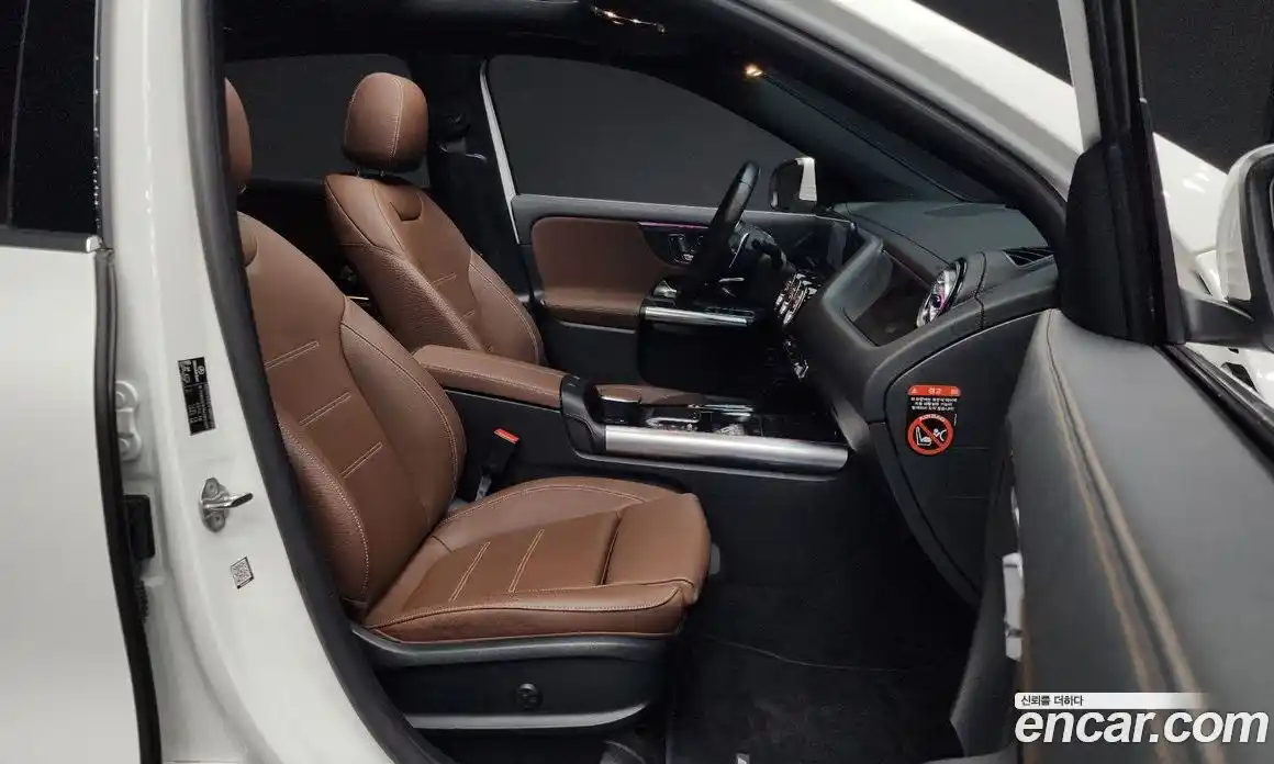Mercedes-Benz GLA-Class 2022 2.0 гидро в Москве № 178099, фото 11