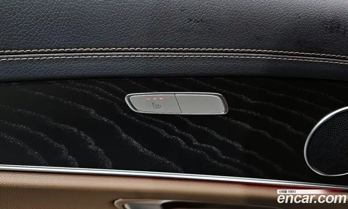 Mercedes-Benz E-Class 2023 2.0 гидро, фото 19