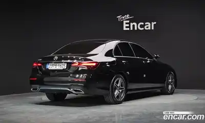Mercedes-Benz E-Class 2023 2.0 гидро, миниатюра 2