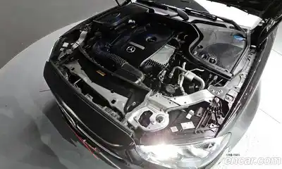 Mercedes-Benz E-Class 2023 2.0 гидро, миниатюра 6