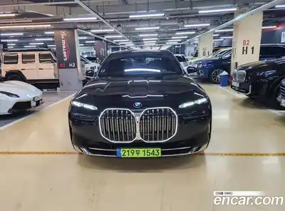 BMW 7-Series, 2024