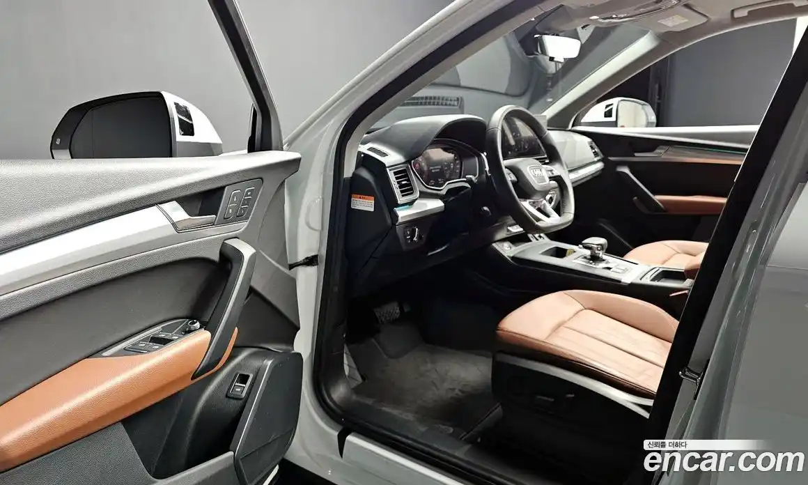 Audi Q5 2022 2.0 гидро в Москве № 187645, фото 12