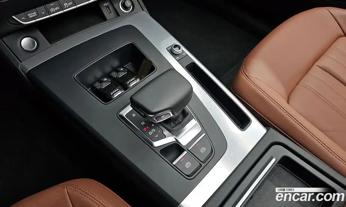 Audi Q5 2022 2.0 гидро в Москве № 187645, фото 9
