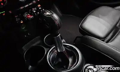 Mini Cooper 2019 2.0 гидро в Москве № 187697, миниатюра 8