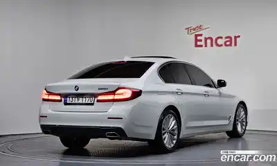 BMW 5-Series 2022 2.0 гидро в Москве № 189044, миниатюра 2