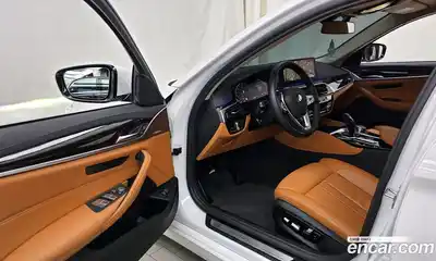 BMW 5-Series 2022 2.0 гидро в Москве № 189044, миниатюра 10