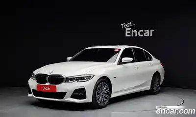 BMW 3-Series, 2022