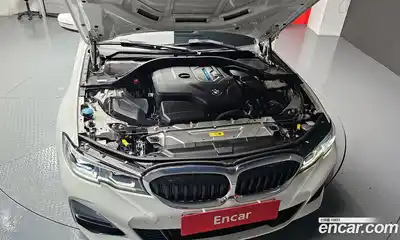 BMW 3-Series 2022 2.0 гидро в Москве № 189364, миниатюра 6