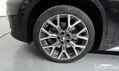 BMW X1 2022 2.0 гидро в Москве № 192186, миниатюра 5