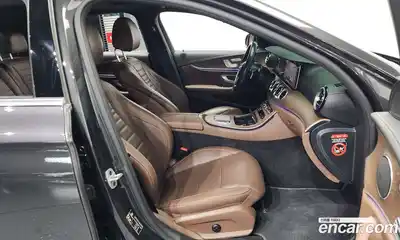 Mercedes-Benz E-Class 2021 1.9 гидро, миниатюра 11