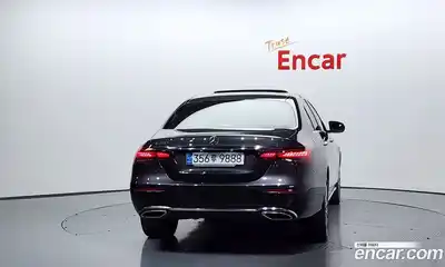Mercedes-Benz E-Class 2021 1.9 гидро, миниатюра 4