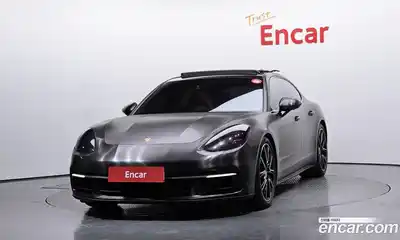 Porsche Panamera, 2018