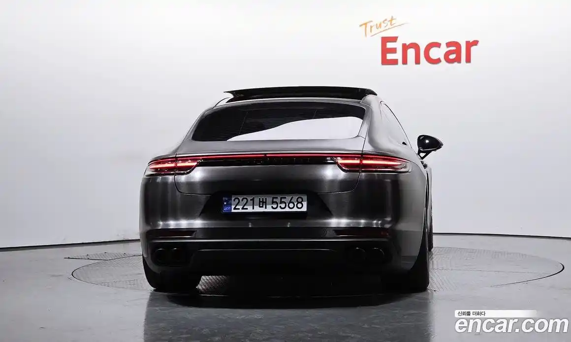 Porsche Panamera 2018 3.0 гидро в Москве № 197625, фото 4