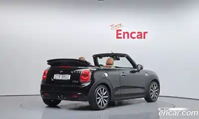 Mini Cooper Convertible 2017 2.0 гидро в Москве № 198492, миниатюра 2