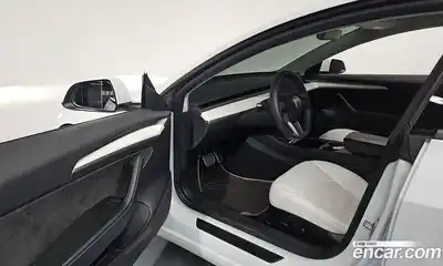 Tesla Model 3 2022 0.2 гидро в Москве № 198574, миниатюра 10