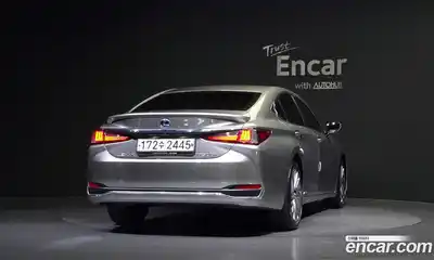 Lexus ES 2022 2.5 гидро в Москве № 198760, миниатюра 4