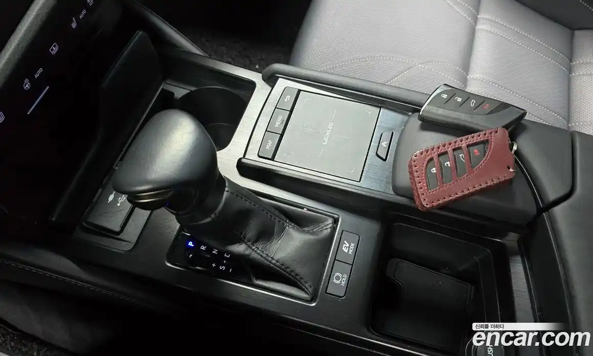 Lexus ES 2022 2.5 гидро в Москве № 198760, фото 9