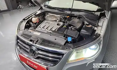Volkswagen Tiguan 2011 2.0 гидро в Москве № 199117, миниатюра 6