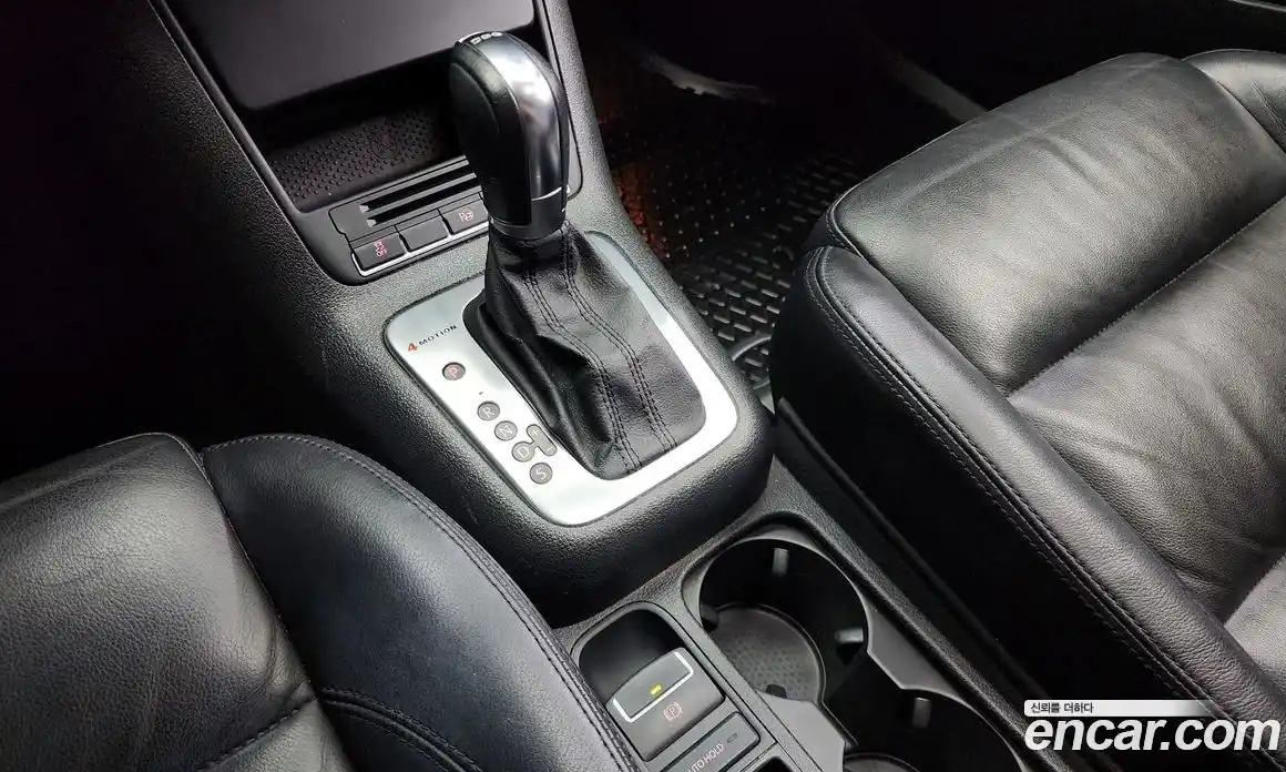 Volkswagen Tiguan 2011 2.0 гидро в Москве № 199117, фото 9