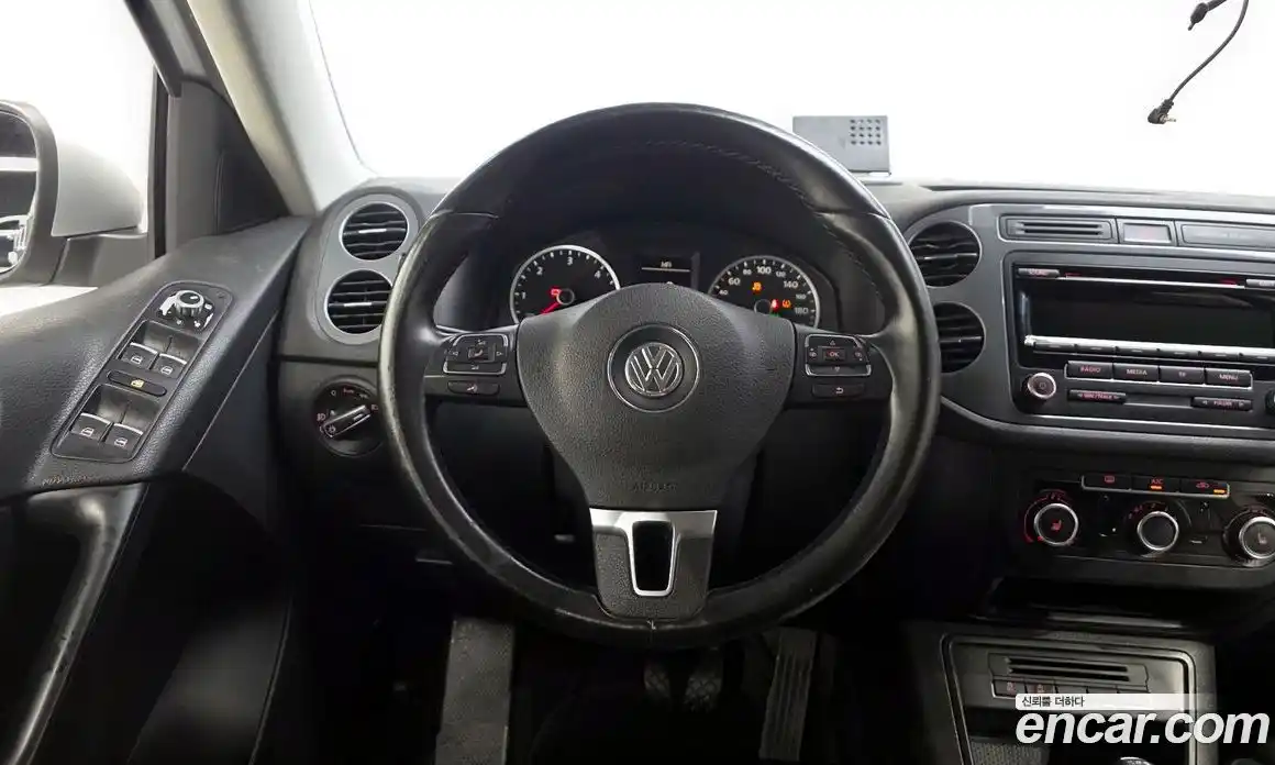 Volkswagen Tiguan 2014 2.0 гидро в Москве № 203936, фото 13