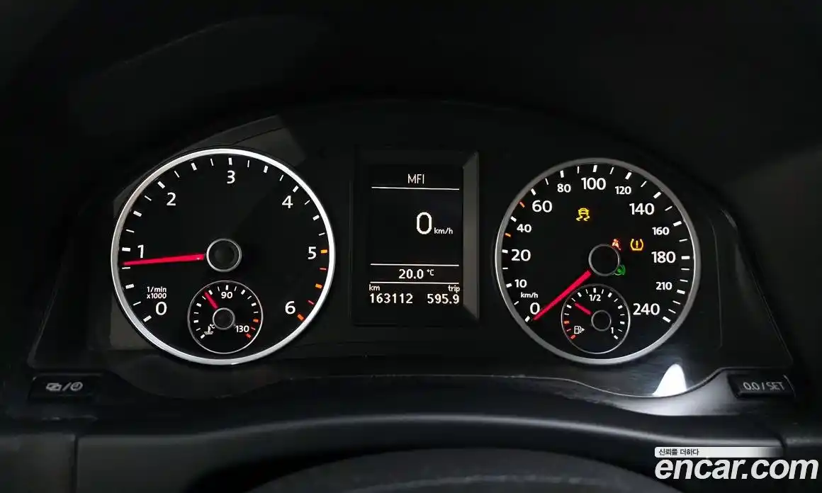 Volkswagen Tiguan 2014 2.0 гидро в Москве № 203936, фото 8