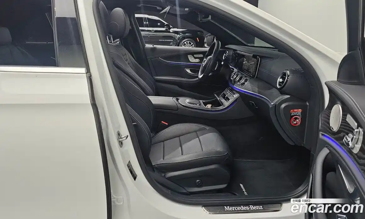 Mercedes-Benz E-Class 2022 1.9 гидро, фото 11
