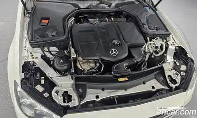 Mercedes-Benz E-Class 2022 1.9 гидро, миниатюра 6